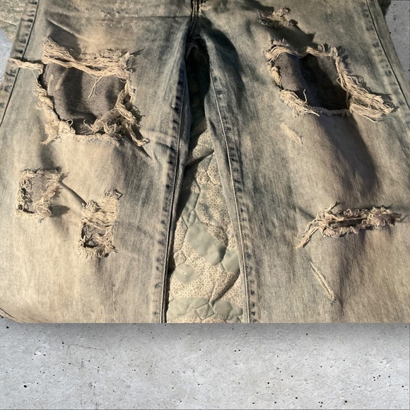 ** UNIQ by. LITZ Rocker Distressed Wide Leg Jeans - Picture 7 of 14